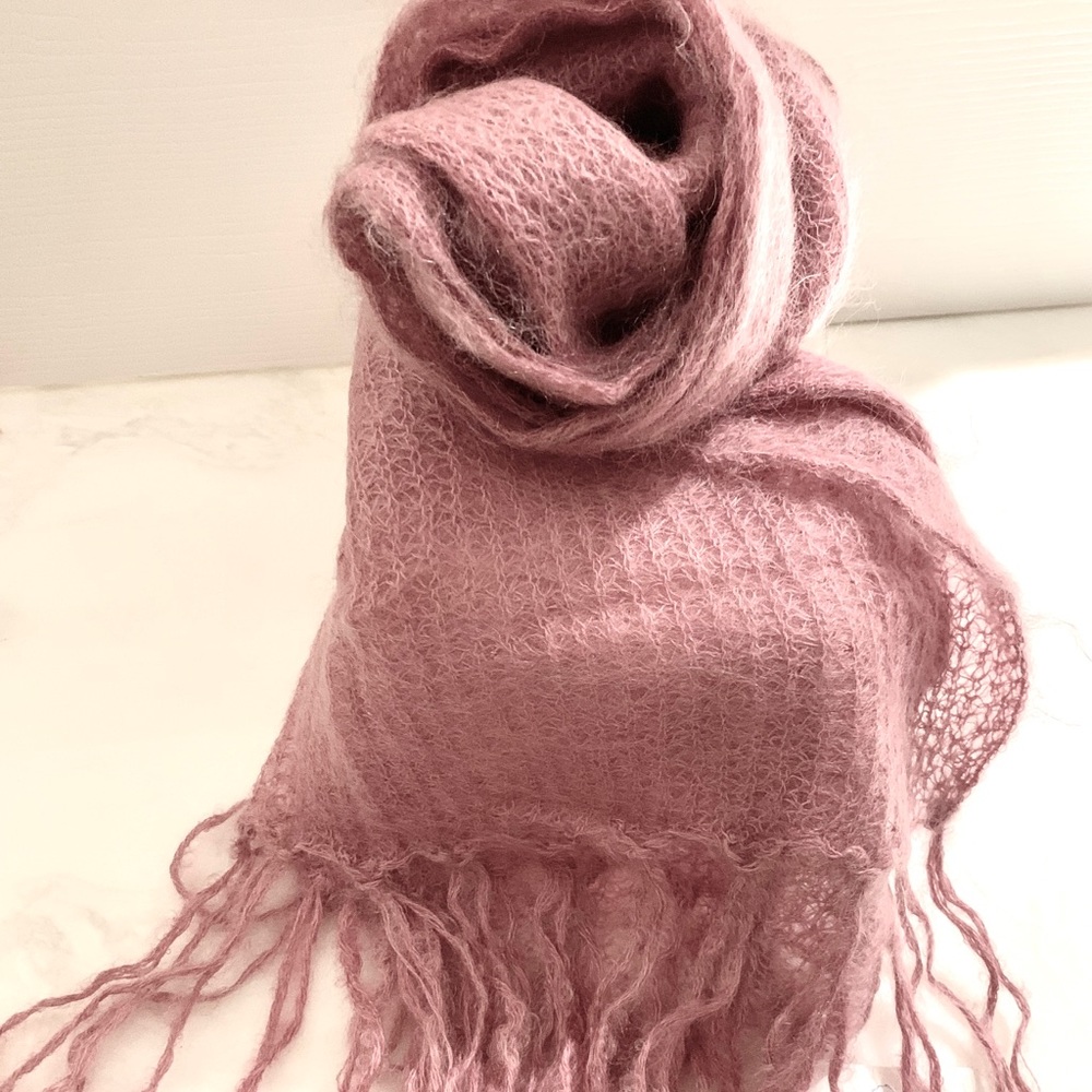 💝NWT Shawl/Scarf Kid Mohair Final Price